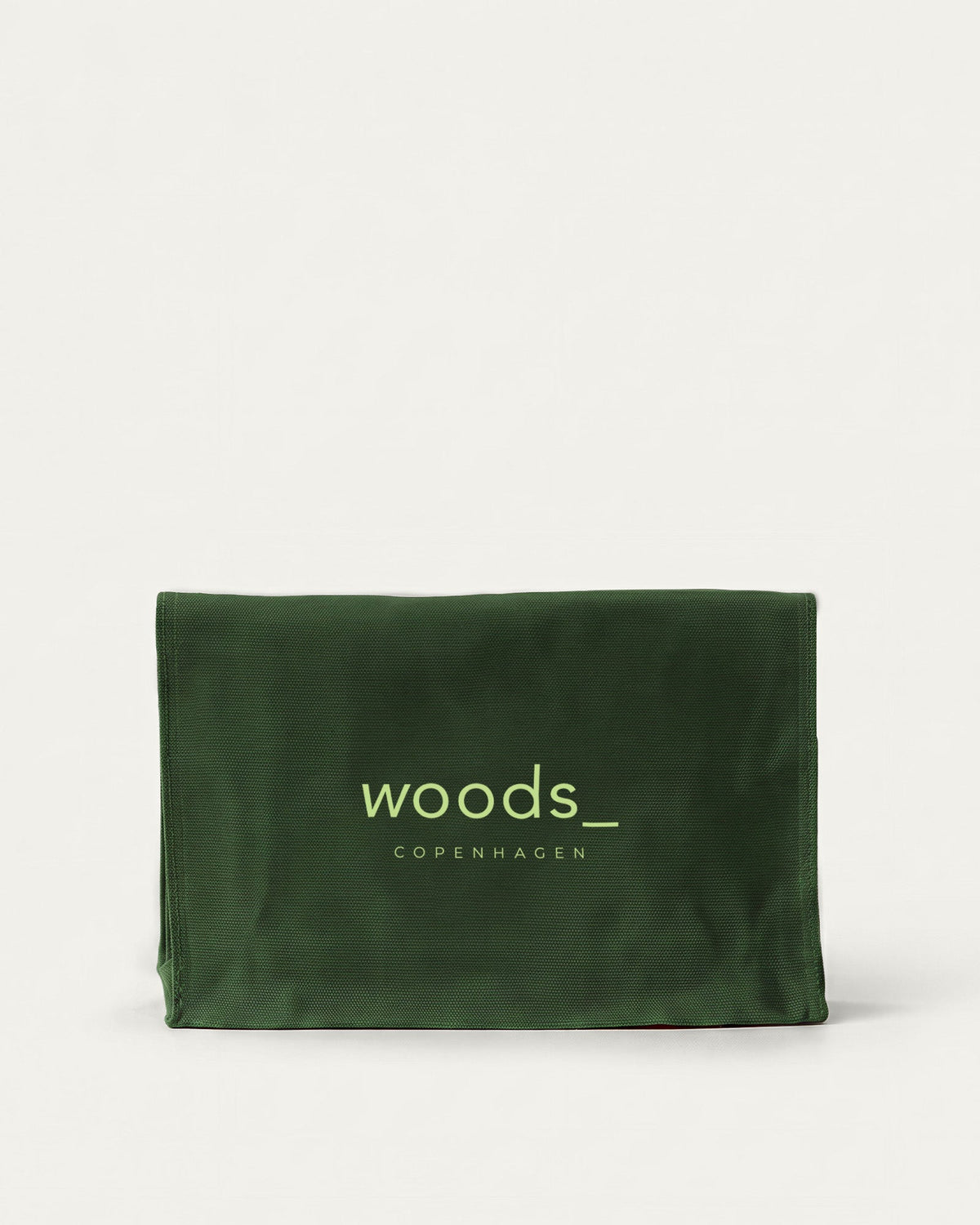 Woods Copenhagen Beeswax Bag – green beeswax bag for gift wrapping